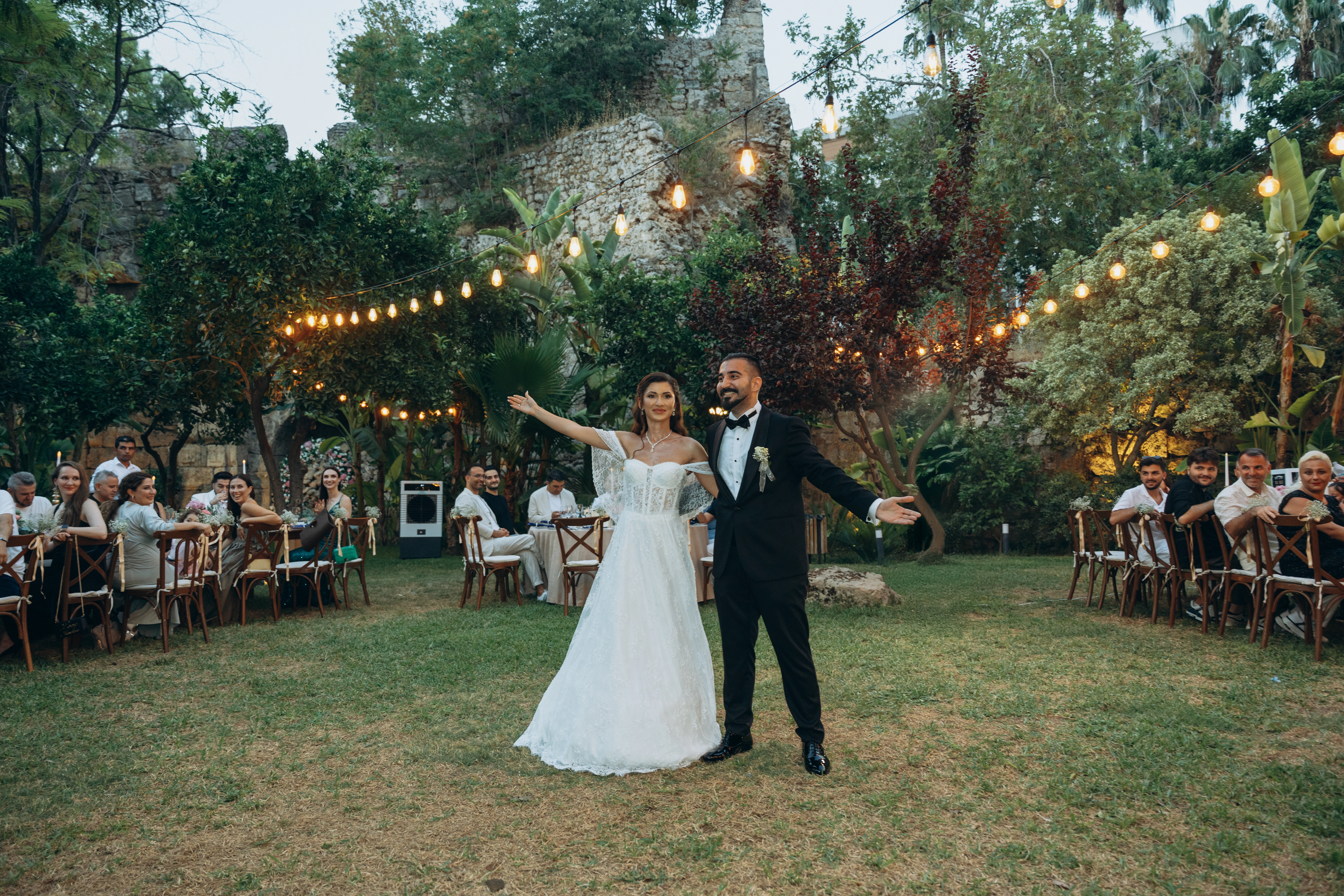 Antalya Düğün Fotoğrafçısı Memduh Çetinkaya - Editorial Wedding Portrait